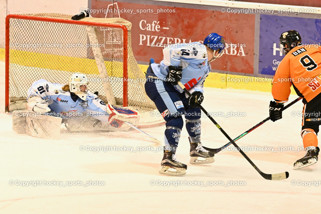 USC Velden vs. ESC Steindorf 9.1.2023 | #64 Stichauner Fabian, #81 Adamitsch Anja, #9 Ban Christian, Tor USC Velden