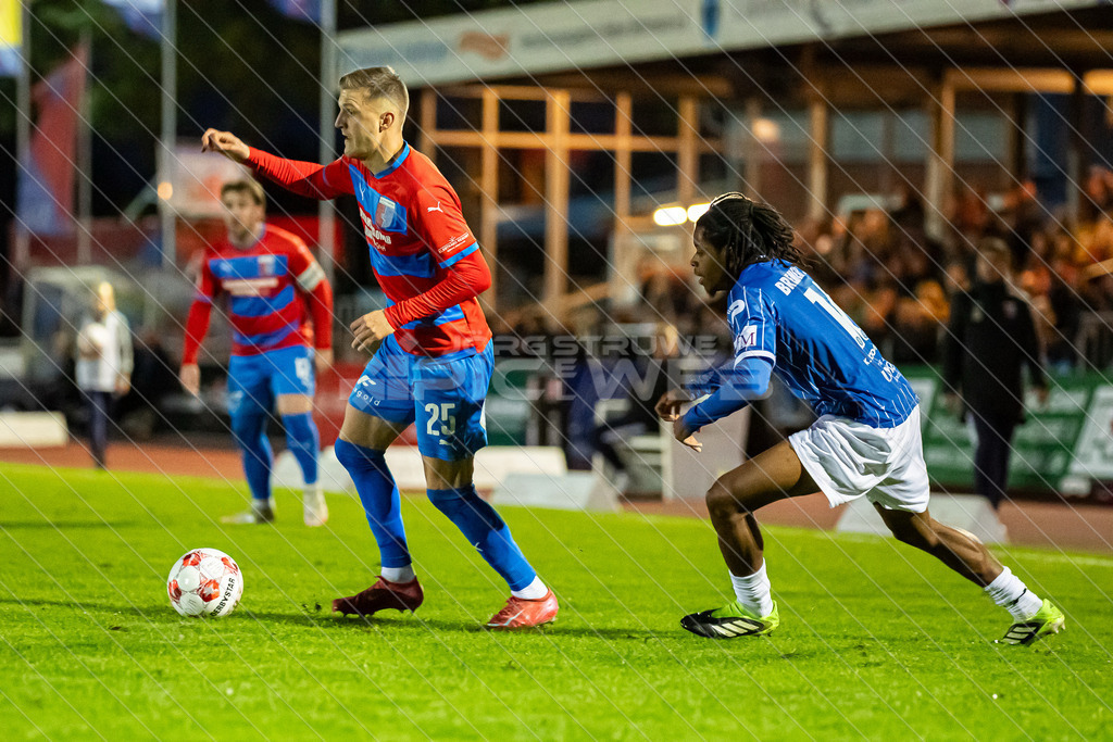 20250927_Picselweb-Fotografie_1R3_0729A | SV DrochtersenAssel - Bremer SV, 2:1 - Realisiert mit Pictrs.com