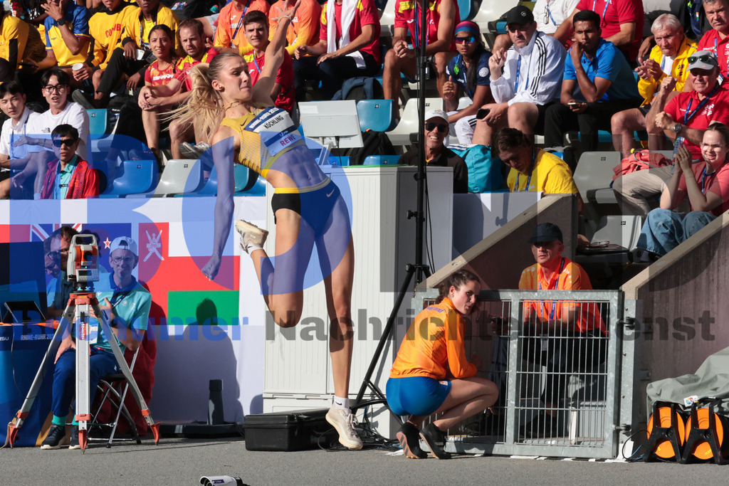 SES_RRGLAT20250721-80 | bond - Realisiert mit Pictrs.com