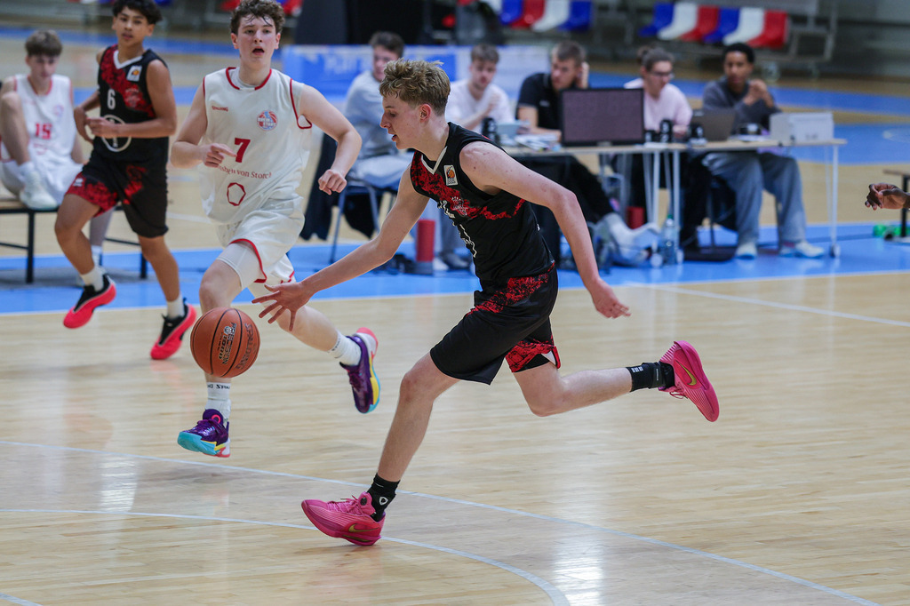 JBBL BAYER GIANTS @ BBV Rheinstars Köln-67 | Fotos von Basketballspielen aus dem Raum NRW fotografiert von Gero Mueller-Laschet und Daniel Schaefer - Realisiert mit Pictrs.com