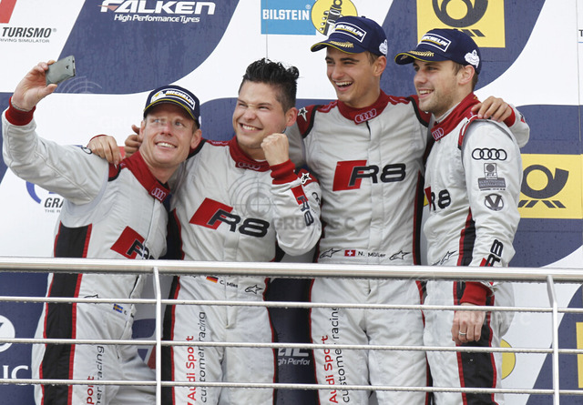 24 Hours Nürburgring 2015 | (l.-r.): Edward Sandström, Christopher Mies, Nico Müller, Laurens Vanthoor - Realisiert mit Pictrs.com