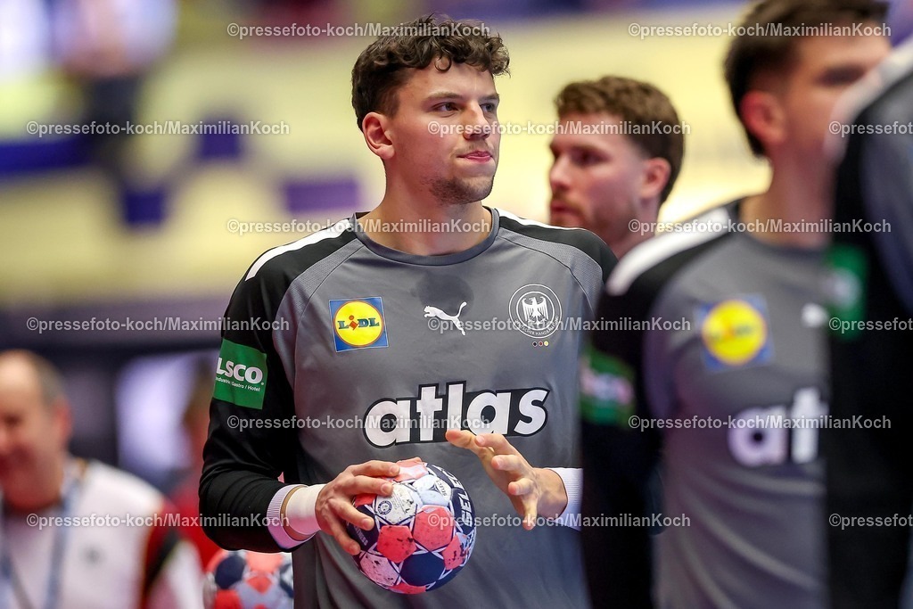 EHF15012602127 | 15.01.2026, Handball, Men's EHF EURO 2026, Deutschland - Österreich, Jyske Bank Boxen in Herning, Dänemark, Preliminary Round:  Marko Grgic (Germany #71) 