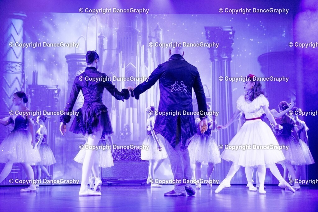 GPHY2581 | DanceGraphy - Realisiert mit Pictrs.com