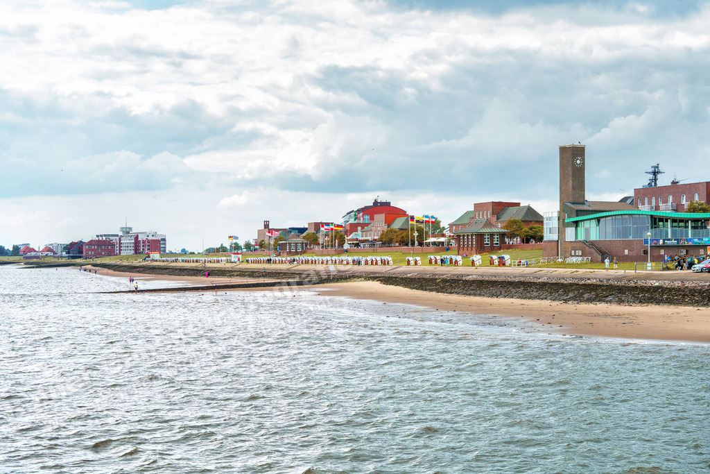 183 Wilhelmshaven Südstrand - 14-07-2023 -R Ganske | Onlineshop mit Bildern von Stränden, Häfen und Meer. Leinwände, Poster, Kalender und andere Materialien erhältlich. Kommerzielle Lizenzen möglich.  - Realisiert mit Pictrs.com
