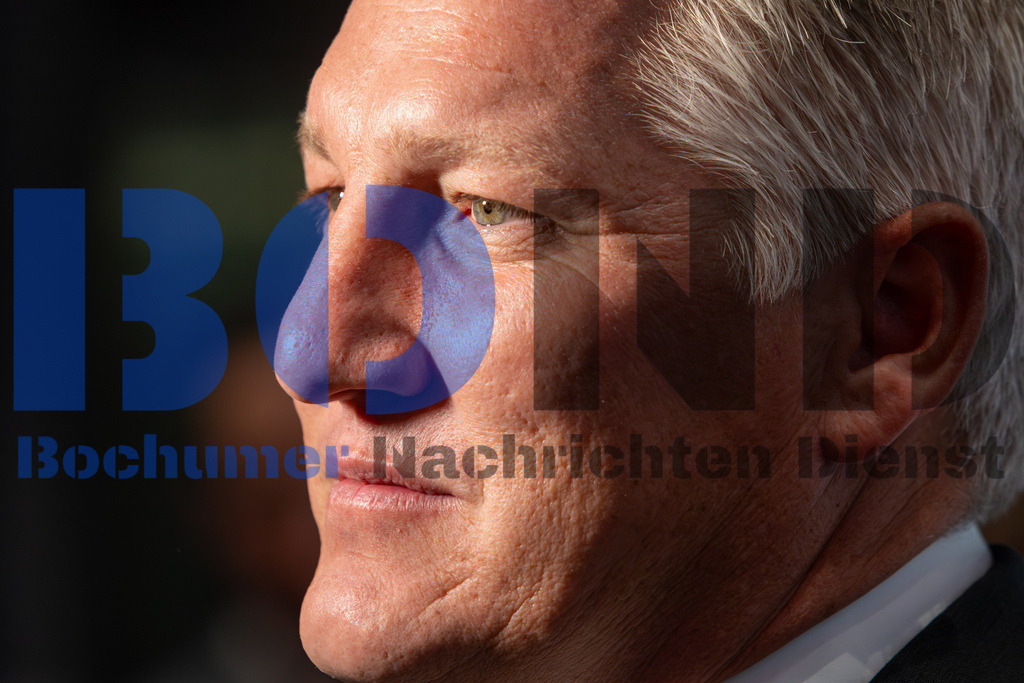 SES_HOFDFM20251006-44 | bond - Realisiert mit Pictrs.com