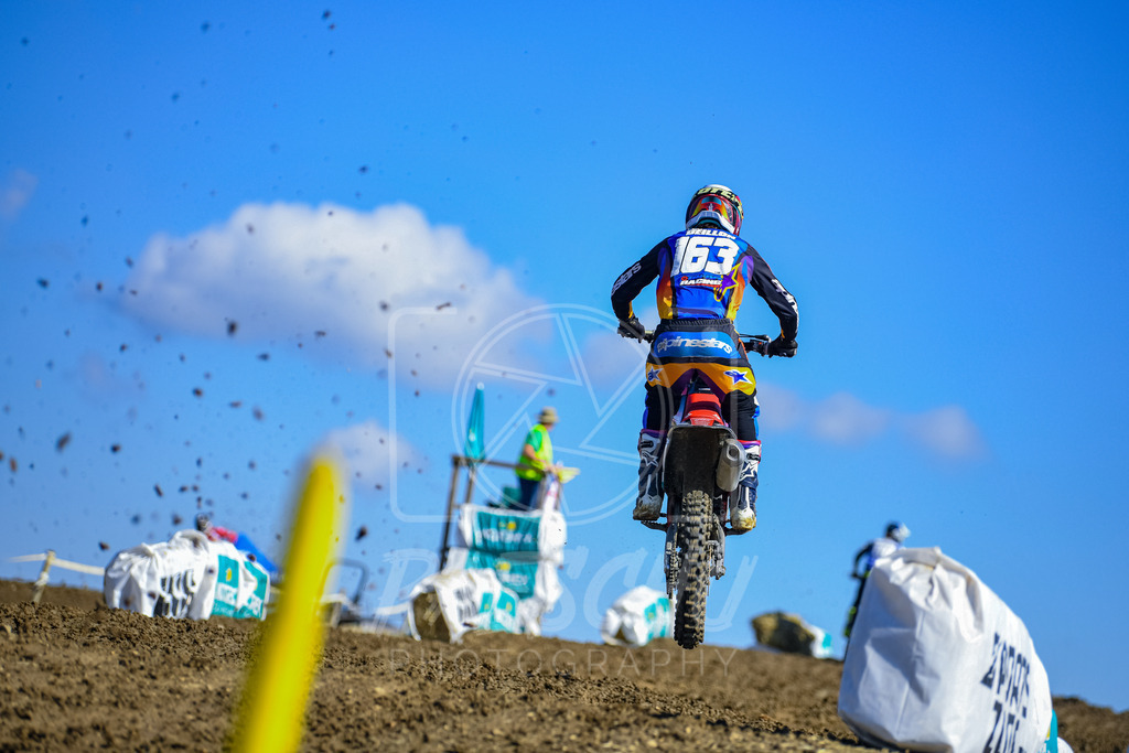 MX1 (82) | Paeschuphoto Shop - Wer nicht sucht der auch nicht findet.Ob Motocrossbilder oder von einem besuchtem Spiel, Hauptsache Action. - Realisiert mit Pictrs.com