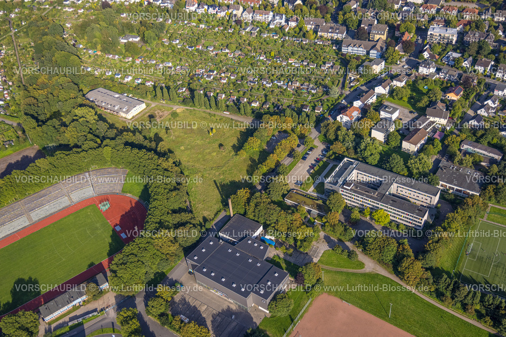 Hagen230903179 | Luftbild, Ischelandstadion und Krollmann Arena, Theodor-Heuss-Gymnasium, Kleingartenverein Hagen-Höing, Altenhagen, Hagen, Ruhrgebiet, Nordrhein-Westfalen, Deutschland