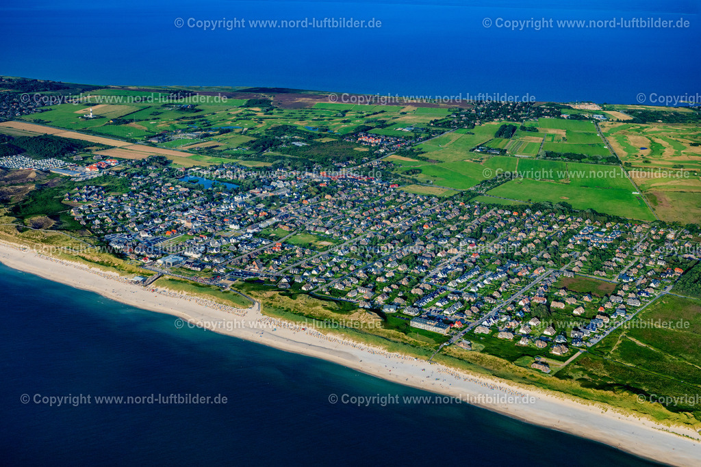Sylt_Wenningstedt_ELS_1273130825 | WENNINGSTEDT-BRADERUP (SYLT) 13.06.2025 Quell- Wolken- Schicht über dem Küstenbereich der Nordsee - Insel in Wenningstedt (Sylt) im Bundesland Schleswig-Holstein. // Coastal area of the North Sea - Island in Wenningstedt (Sylt) in the state Schleswig-Holstein. Foto: Martin Elsen