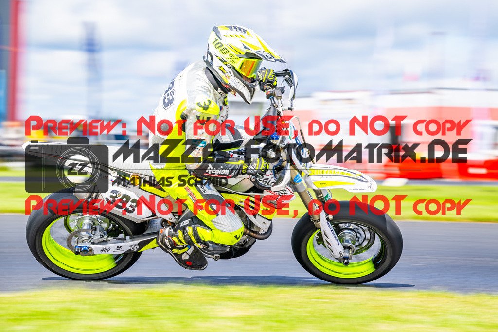 MaZZes_FotoMatrix_240713_6021986_5721 | S4