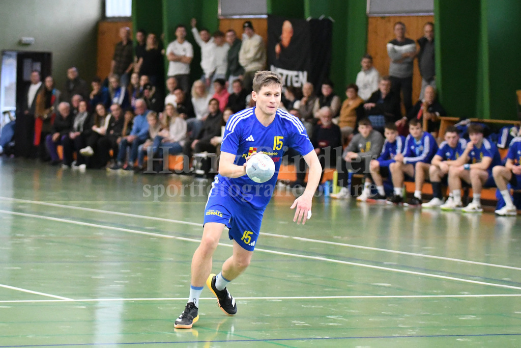 SSG Metten : SpVgg Altenerding  | Florian Sedlmeier (SSG Metten) - Realisiert mit Pictrs.com