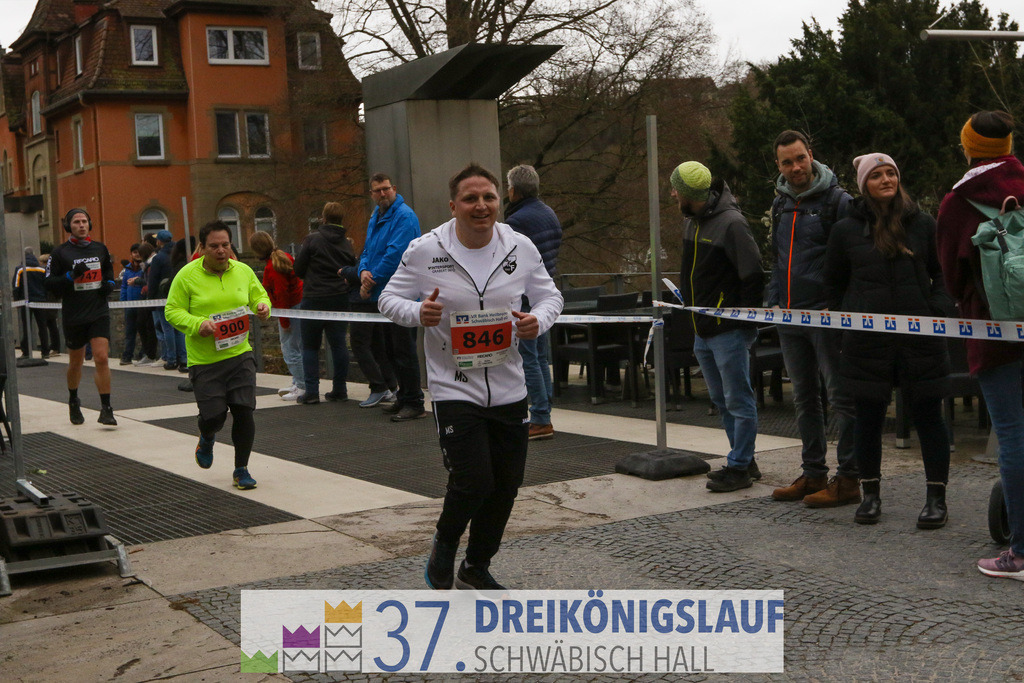 VR Bank Hauptlauf 10000m | 3 Koenigslauf 2023 - Realisiert mit Pictrs.com
