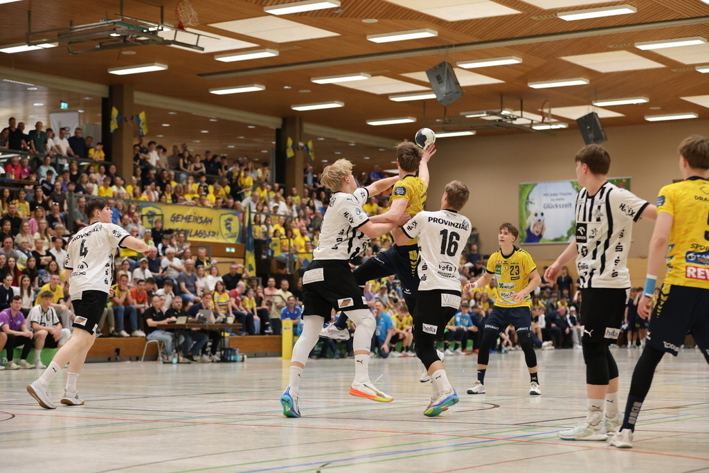 2H2A7275 | Tanja Sommer - TS Sportfotografie - Realisiert mit Pictrs.com