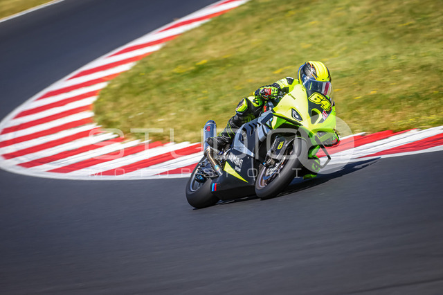 0064-260702MM-023_64 | Deine Full-Service-Agentur für ✔️Videoproduktionen und ✔️Motorsportfotografie Jetzt Angebot anfragen!