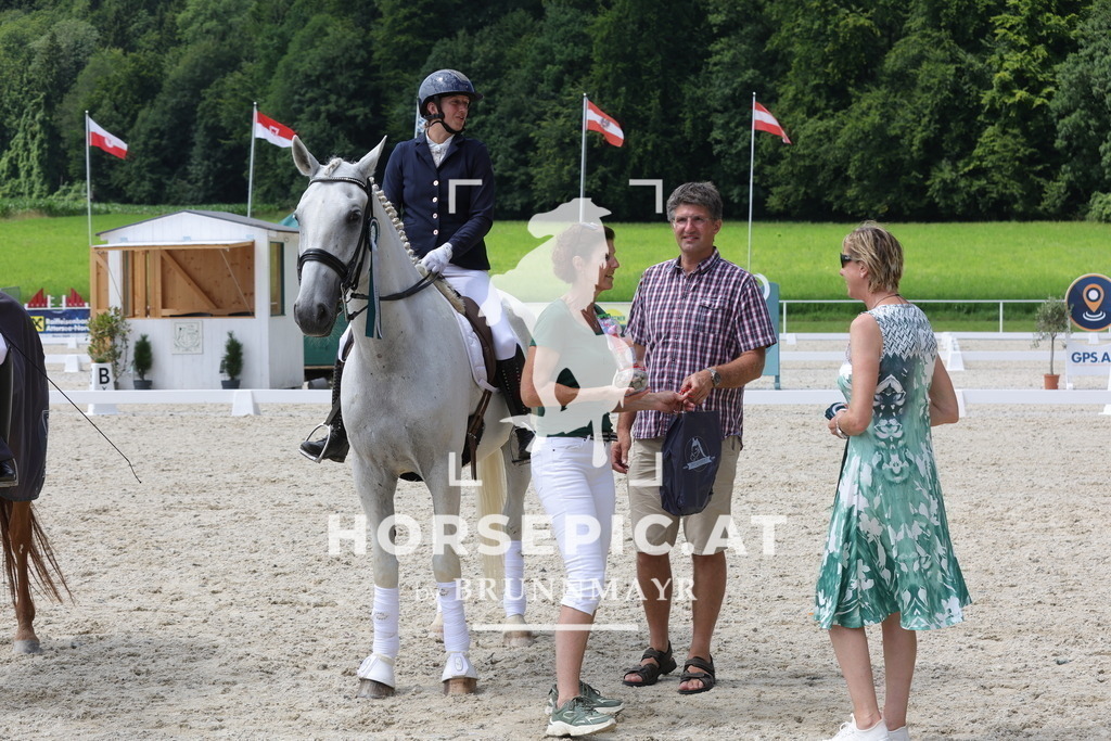 0P6A5665 | Willkommen bei Brunnmayr - Design & Fotografie – Ihrem Spezialisten für Reitturniere und Pferdeveranstaltungen in Oberösterreich, Salzburg und Bayern! Seit über 17 Jahren sind wir leidenschaftlich dabei.
