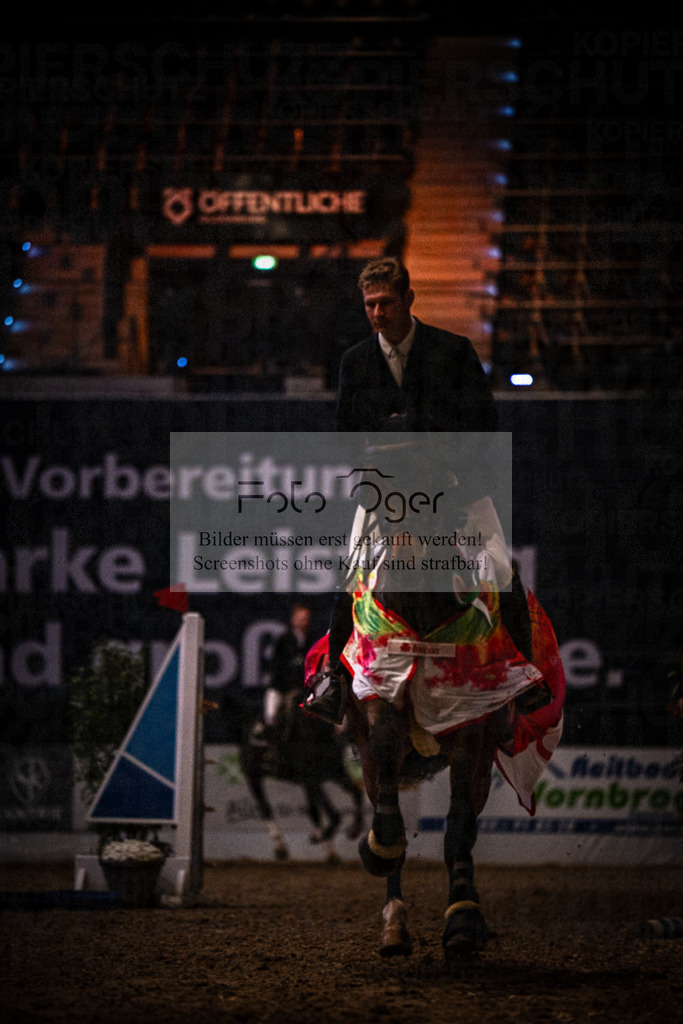 DOS_0134 | Entdecke hochwertige Reitturnierfotos von Foto Oger. Professionell, emotional und authentisch – jetzt Lieblingsmomente im Shop bestellen.Deutschlandweite Turnierfotografie. - Realisiert mit Pictrs.com