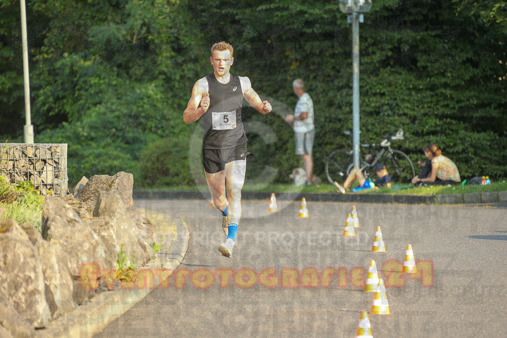 240802_1858_EX1_5936 | Sportfotografie im Rhein-Sieg Kreis, Köln, Bonn, NRW, Rheinland Pfalz, Hessen, etc. Unser Tätigkeitsfeld umfasst den Laufsport vom Volkslauf über den Marathon, Duathlon, Triathon bis zum Ultralauf wie Kölnpfad Ultra oder Schindertrail.