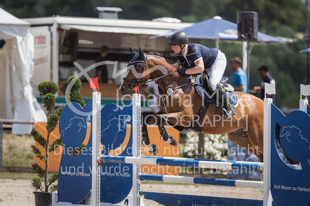 230625_PfSpTa_A1-Stil-2-427 | Deine schönsten Turniermomente als professionelle Fotos! Entdecke hochwertige Pferdesport-Fotografie im Online-Shop. Jetzt Fotos finden & bestellen!