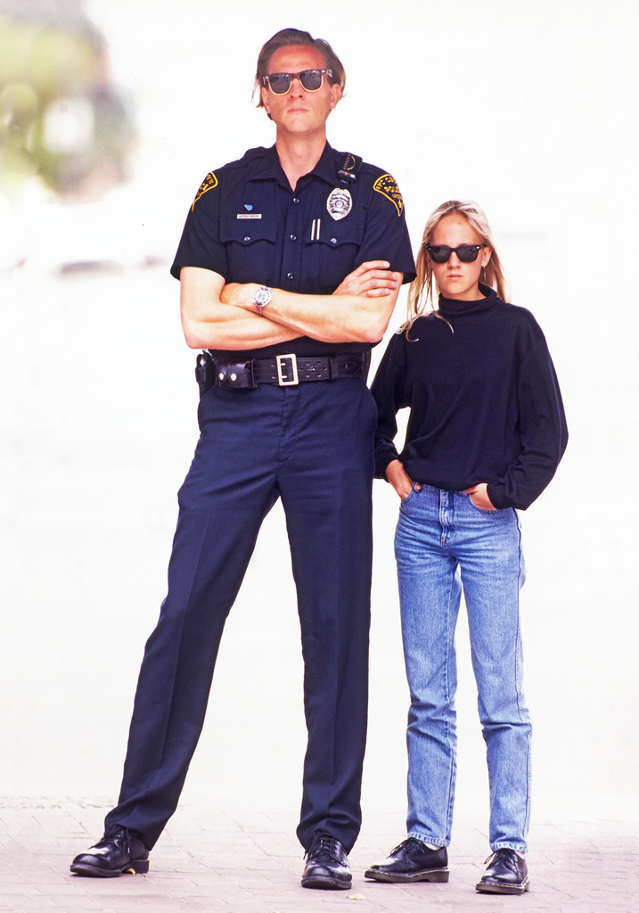 04People_USA_Police_jan1994_12357a_Print | Beegebilder online. 
BIldarchiv von Beege Fotodesign mit ausgewählten Werken, die sich besonders gut für die Dekoration Ihrer Räume oder Wände eignen. 