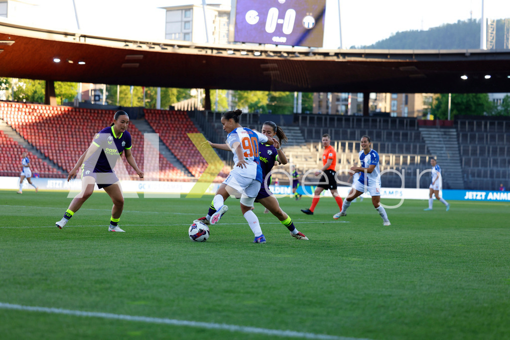 GC Zürich vs FC Zürich - AXA Women’s Super League Playoffs - Stadion Letzigrund | ALILA BELÉN IPPOLITO of Grasshopper Club Zürich during the AXA Women’s Super League Playoffs quarter-final second leg between GC Zürich and FC Zürich at Stadion Letzigrund, Zurich, Switzerland. - Realisiert mit Pictrs.com