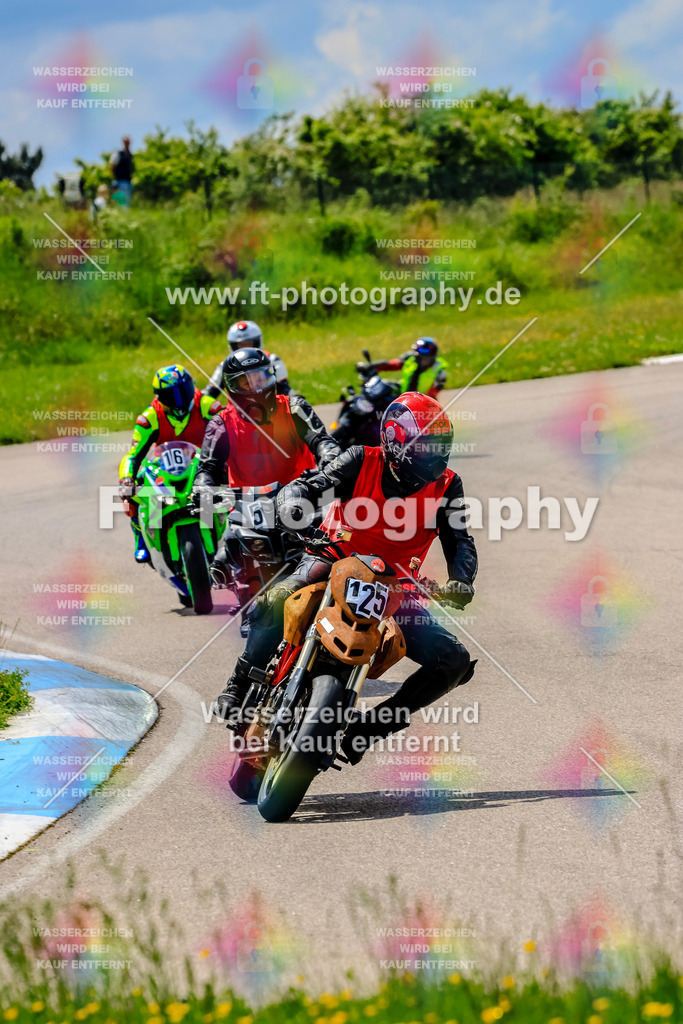 MotoTeam-0135 | Hier findet Ihr Bilder von Touristenfahrten auf der Nürburgring Nordschleife oder von anderen Veranstaltungen die ich besucht habe. Viel Spass beim Durch Schauen 