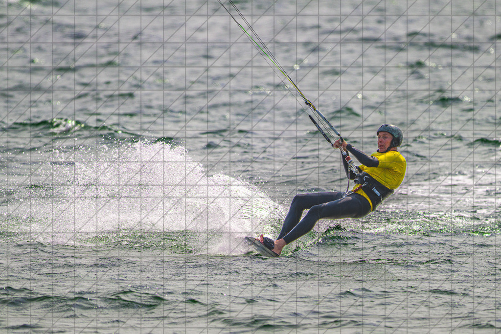 Windsurfing; div. unknown People | Hvide Sande, Denmark, 08.06.25: Windsurfing; div. unknown People —  CREDIT:www.bullenfotos.de, Martin König, Hörner Weg 40, D-49078 Osnabrück, +4917663732967 — Nutzung und Weitergabe nur zu den vereinbarten Zwecken. Presseanfragen an Ersteller. Alle Rechte beim Ersteller. Honorierung nach MFM. - Realisiert mit Pictrs.com