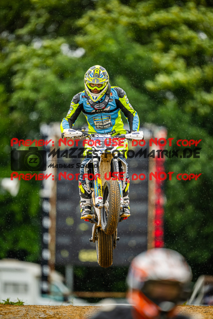 MaZZes_FotoMatrix_230701_2434 | S4