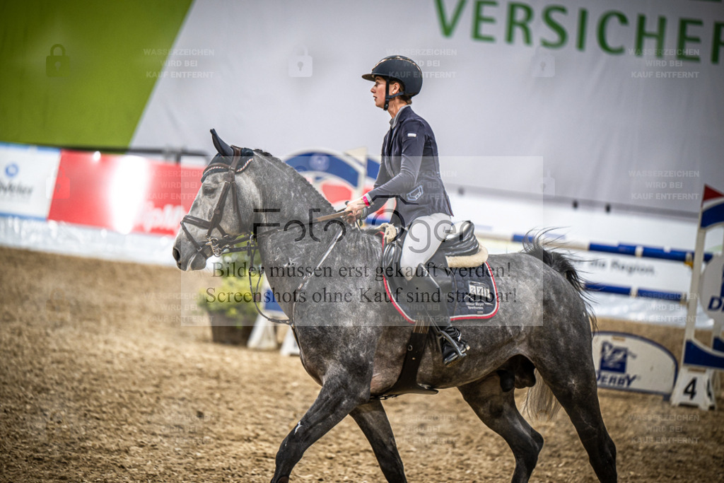 DOS_1536 | Entdecke hochwertige Reitturnierfotos von Foto Oger. Professionell, emotional und authentisch – jetzt Lieblingsmomente im Shop bestellen. - Realisiert mit Pictrs.com