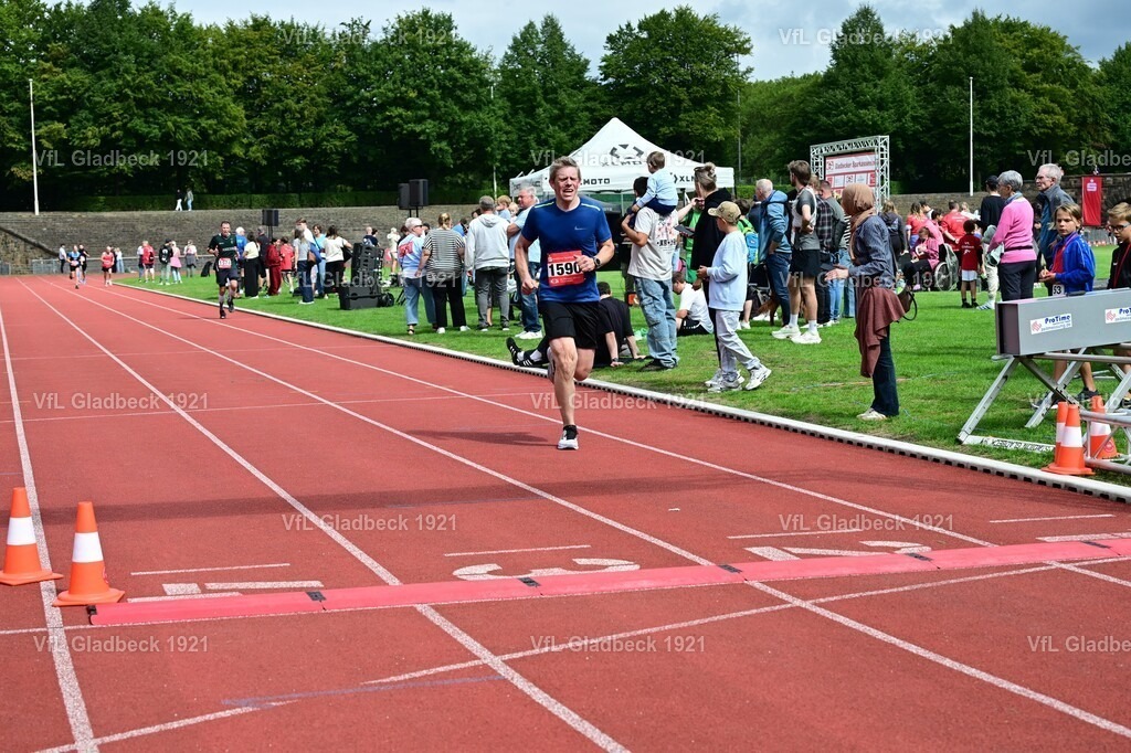 2026-08-23_Sparkassenlauf_HM_RM_002288 | Die Fotografen - Realisiert mit Pictrs.com