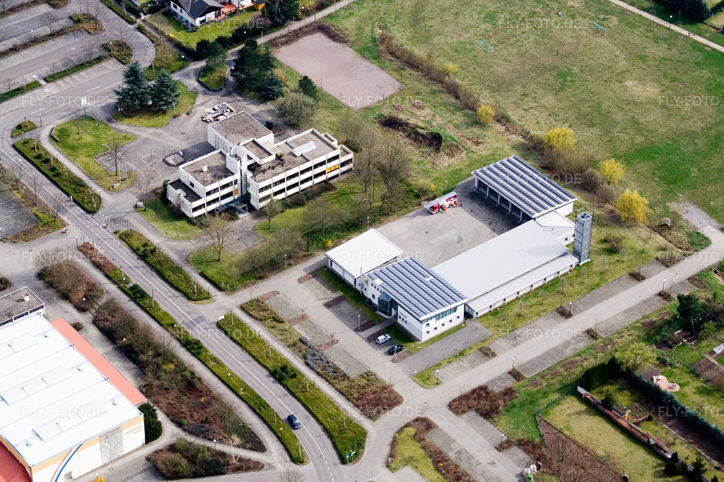 Luftbild: Verbandsgemeinde Rathaus in Offenbach an der Queich im Bundesland Rheinland-Pfalz in Deutschland. Foto: IMG_9750.jpg vom 15.03.2008 durch Werner Riehm/FLY-FOTO.de