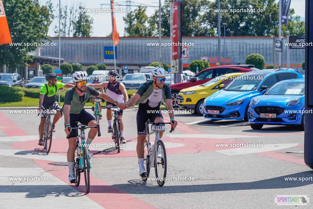 _DSC8671 | Shades of Speed                                                #sportshot_your_pictrs                                        #yourpictrs                                                          @Sportshotphotography                                   Photo Credit: www.sportshot.de