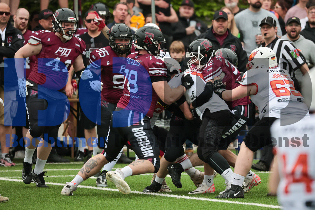 SES_BOCMUN20250503-15 | bond - Realisiert mit Pictrs.com