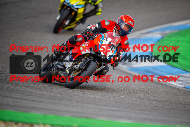 MaZZes_Fotomatrix_20240317_6007705_4816 | Fotograf Mathias Schmid
Sportfotograf,
Eventfotograf,
Hochzeitsfotograf,
Portraitfotograf