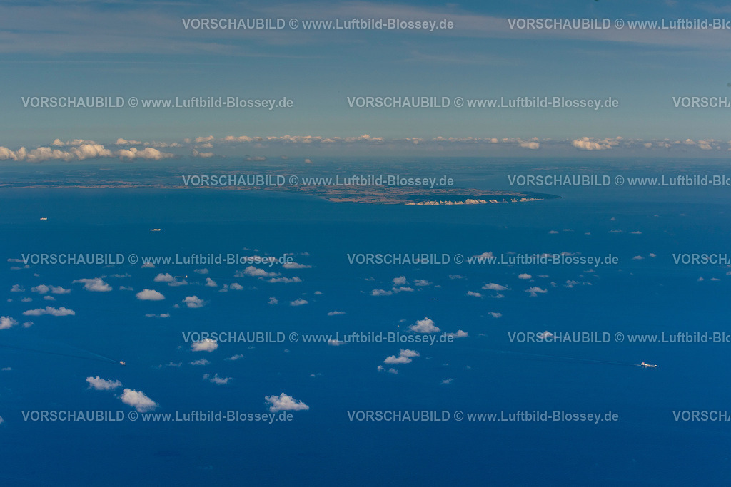 Mon12082953Daenemark | Insel Mon gesehen aus 3000 Meter Höhe über Hiddensee, Dänemark,  Europa