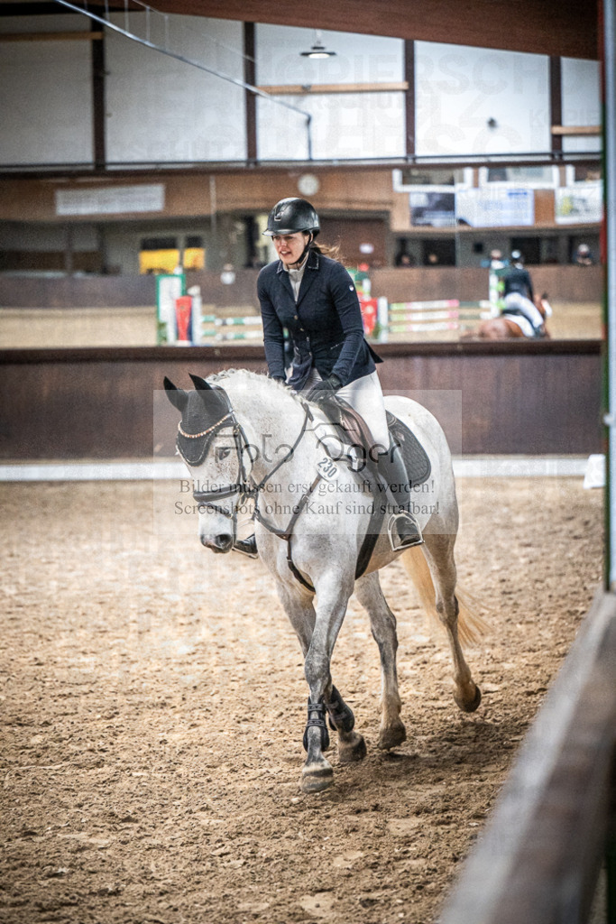 DOS_0084 | Entdecke hochwertige Reitturnierfotos von Foto Oger. Professionell, emotional und authentisch – jetzt Lieblingsmomente im Shop bestellen.Deutschlandweite Turnierfotografie. - Realisiert mit Pictrs.com