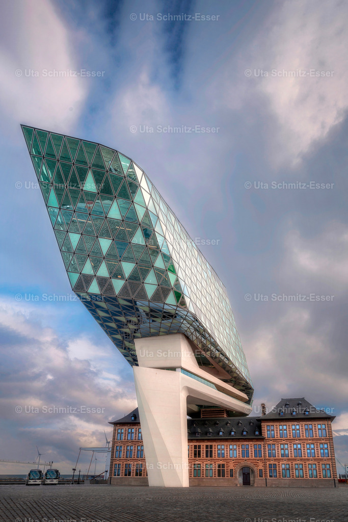 Antwerpen-Hafenhaus-03 | CEUS Design - Realisiert mit Pictrs.com