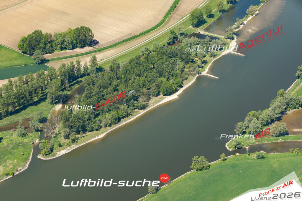 Die Luftbildaufnahme Donau Insel - Thundorf wurde 2019 mittels Flugzeug (keine Drohne) erstellt. Perfekte Schärfe und Druck- Ergebnisse- Garantiert!