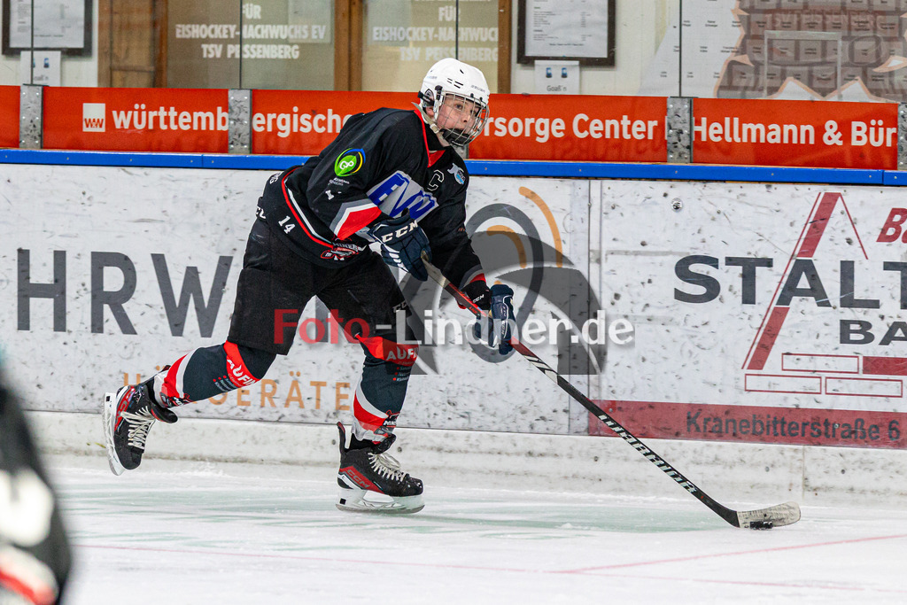 TSV Peißenberg Miners vs EV Lindau | Eishockey BEV U15 Landesliga 2023/2024, TSV Peißenberg Miners vs EV Lindau,
,
2024-03-02 in Peiting (Eisstadion)

Copyright: WolfgangxLindner