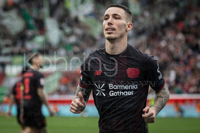 German Bundesliga, Bayer 04 Leverkusen vs. VfL Wolfsburg, 04.04.2026 | LEVERKUSEN, GERMANY - APRIL 4, 2026 :  Alejandro Grimaldo (Bayer 04 Leverkusen, 20) during the German Bundesliga match on gameday 28 between Bayer 04 Leverkusen vs. VfL Wolfsburg at BayArena on April 4, 2026 in Leverkusen, Germany. DFL REGULATIONS PROHIBIT ANY USE OF PHOTOGRAPHS AS IMAGE SEQUENCES AND/OR QUASI-VIDEO.