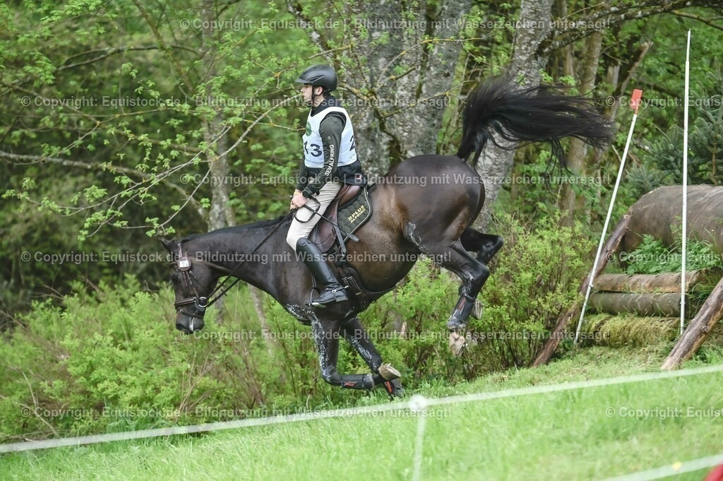 20230513_CCI2_Section2_Gelände_0104 | equistock