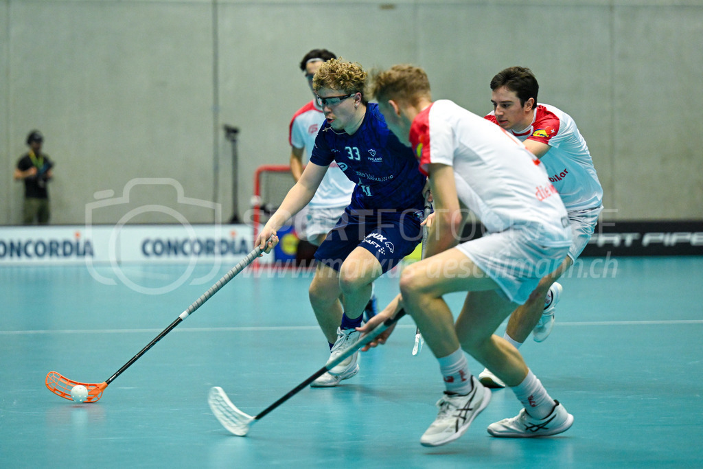 Switzerland U19 vs Finland U19 - 3. February 2024 | Switzerland U19 vs Finland U19
U19 Men International Matches in Switzerland
GoEasy Arena, Siggenthal Station
Finland forward #33 Marius Niemelä.
Credit: Markus Aeschimann | <a href="https://www.markus-aeschimann.ch">Sportfotografie Markus Aeschimann</a> | <a href="https://www.instagram.com/sportfotografie.aeschimann">@sportfotografie.aeschimann</a> - Realisiert mit Pictrs.com