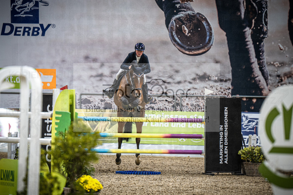 DOS_0331 | Entdecke hochwertige Reitturnierfotos von Foto Oger. Professionell, emotional und authentisch – jetzt Lieblingsmomente im Shop bestellen.Deutschlandweite Turnierfotografie. - Realisiert mit Pictrs.com