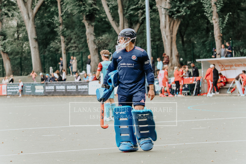 Herren_Bundesliga_02_F_RWK-UHC_21.09.25_Köln (194 von 471) | lanaschraderfotografie - Realisiert mit Pictrs.com