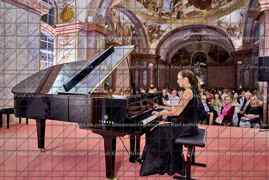 ALP0005_XXXX-Chopin-Festival_Nocturno_Sacharzewska Kamila | (C)FotoLois.com, Alois Spandl. XXXX. Chopin-Festival in der Kartause Gaming, 'NOCTURNO' - nächtliches Konzert bei Kerzenlicht in der Barockbibliothek, Sa 17. August 2024.