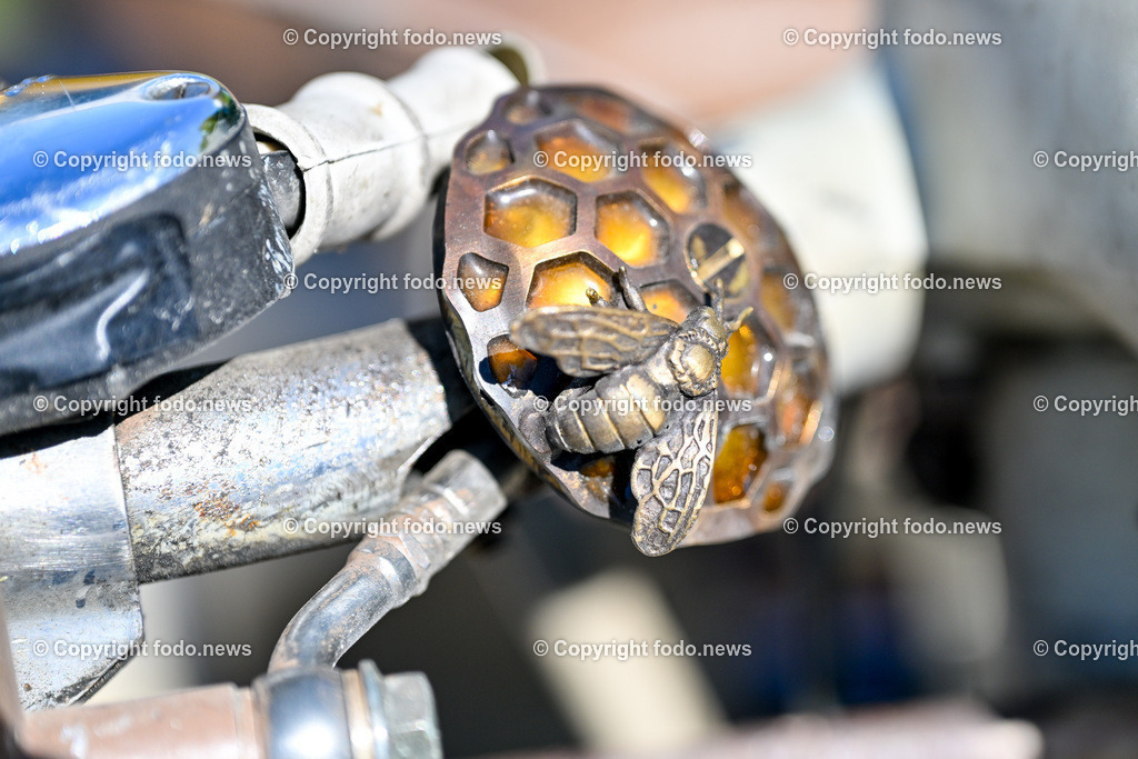 Lets Vespa togehter 2025_ Vespatreffen Neuhofen_ 27.04.2025-144 | 27.04.2025, Neuhofen, Kremsmuenster, AUT, Lets Vespa togehter 2025, Vespatreffen, im Bild Teilnehmer Vespatreffen, Motorsport Stadler©Copyright: Harald Dostal / fodo.media   Alle Bilder honorarfrei