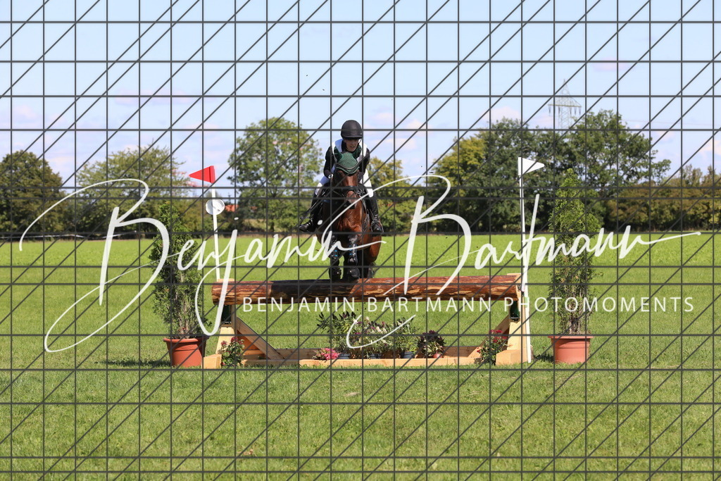 AZ2A0198 | Benjamin Bartmann Photomoments