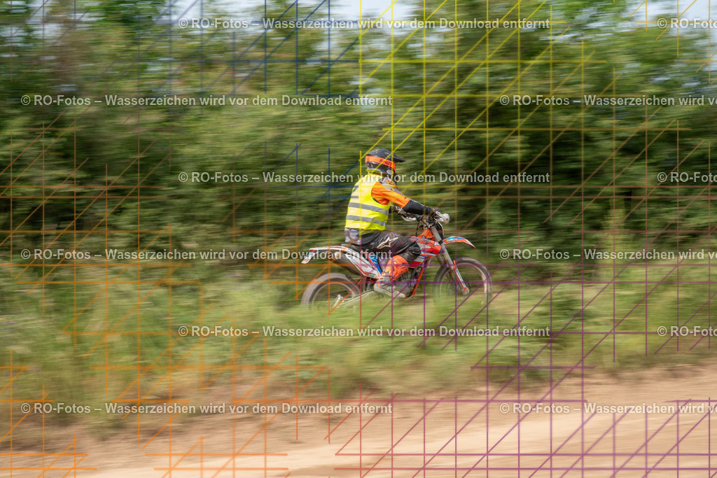 Niederwürzbach 3 Lauf-831 | Sportfotografie von RO-Fotos: Motorsport, Motocross, Enduro, Laufveranstaltungen und Triathlon. Professionelle Fotos von Sportlern und Events. - Realisiert mit Pictrs.com
