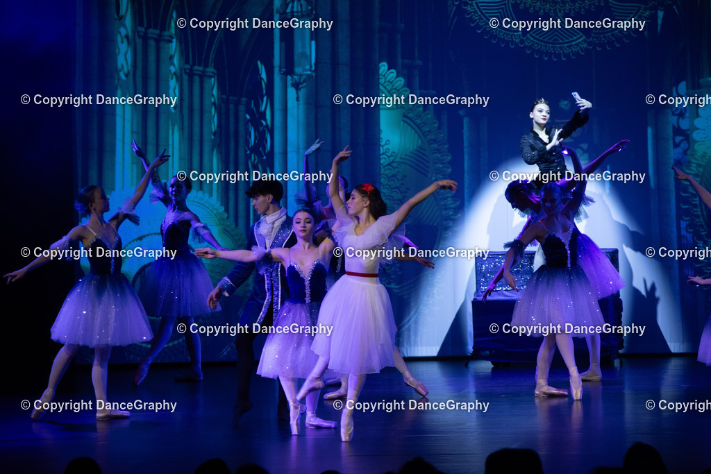 GPHY1587 | DanceGraphy - Realisiert mit Pictrs.com