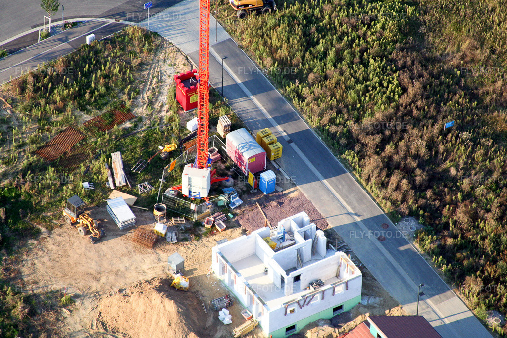 Luftbild: Neubaugebiet Am Höhenweg in Kandel im Bundesland Rheinland-Pfalz in Deutschland. Foto: IMG_7393.jpg vom 25.08.2007 durch Werner Riehm/FLY-FOTO.de