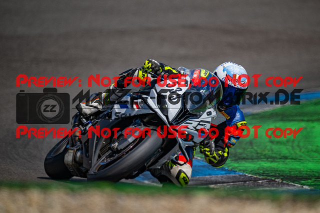 MaZZes_FotoMatrix_240520_6007705_6285 | WEISS