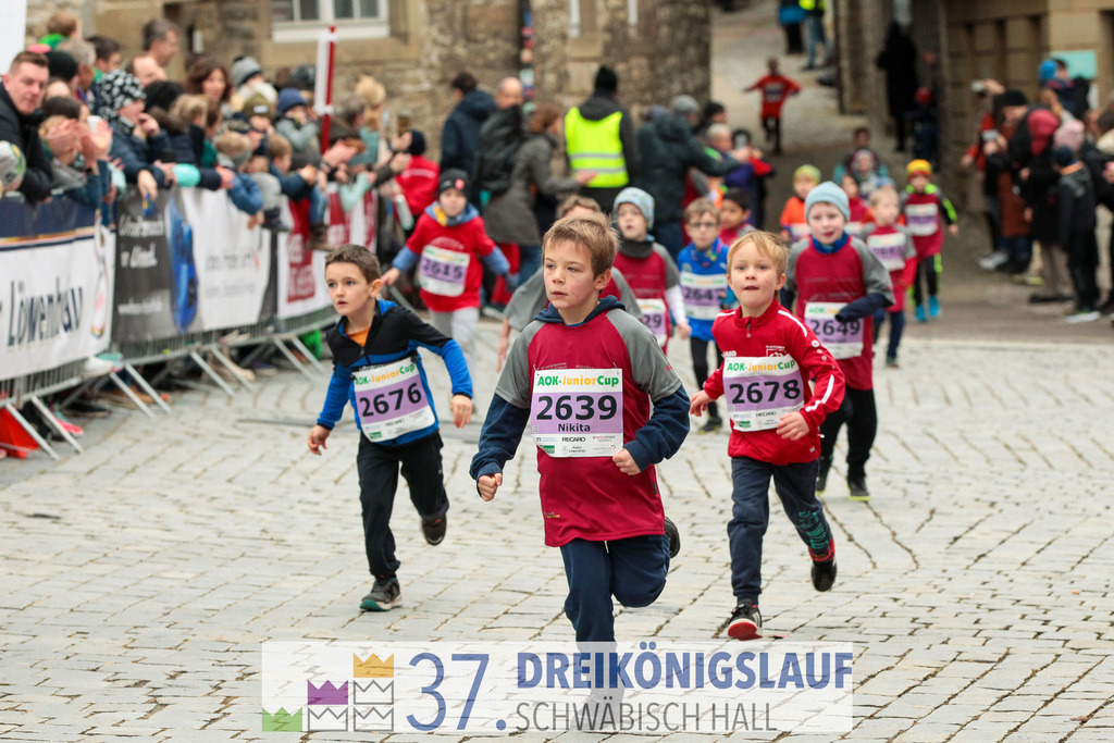 AOK JuniorCup 400m | 3Koenigslauf 2023 - Realisiert mit Pictrs.com